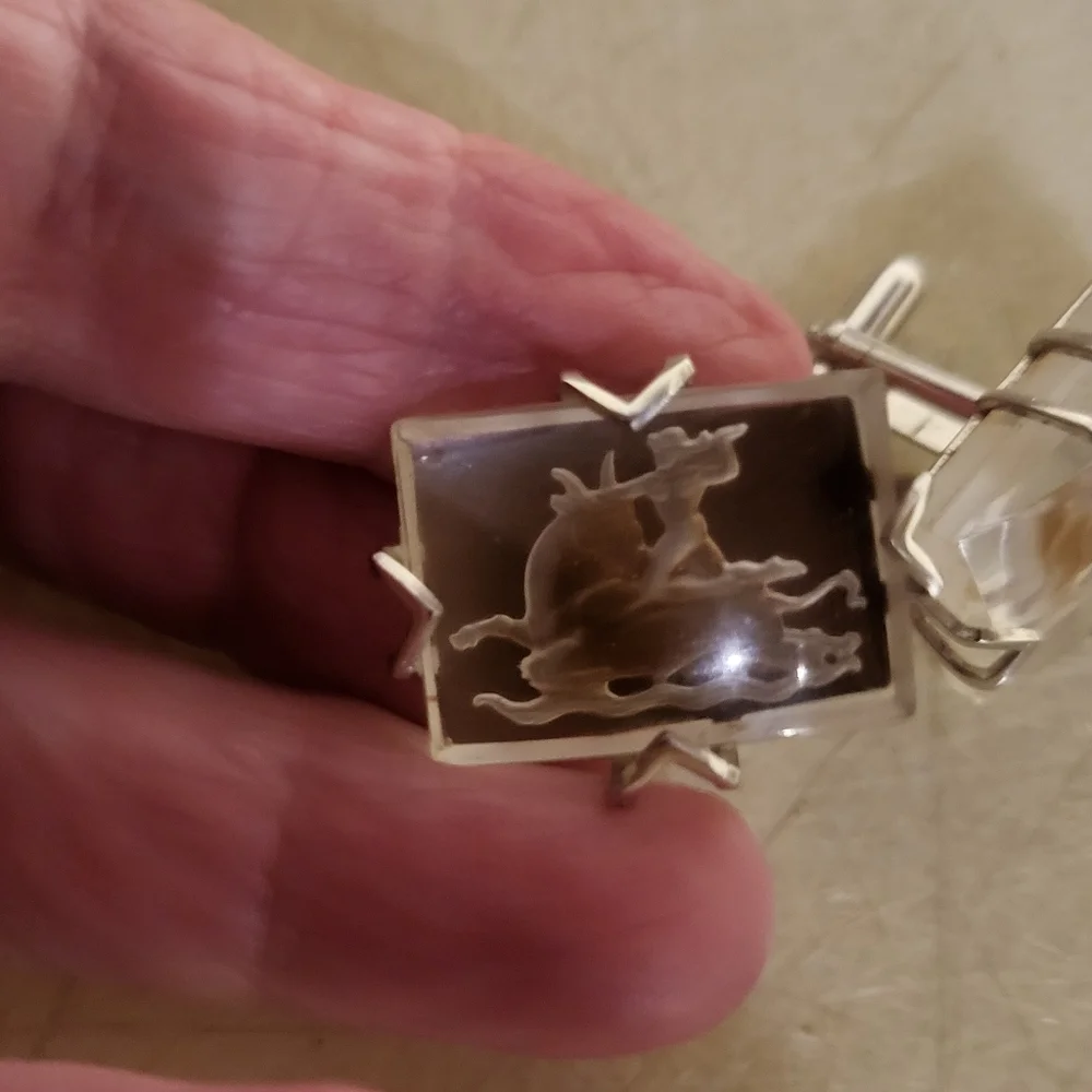 Hercules and the Minotaur, Arts of the World Swank Crystal Cufflinks